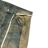 Repented flared jeans