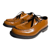 Lace up “adieu paris” derby