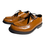 Lace up “adieu paris” derby