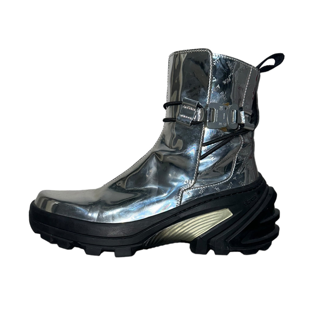 Metallic chrome boot