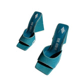Devon velvet heel