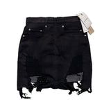 “Dirt cutoffs” shorts