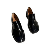 Classic tabi leather slip on loafer
