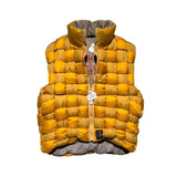 Reversible keel quilted puffer vest