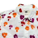 kiss button down