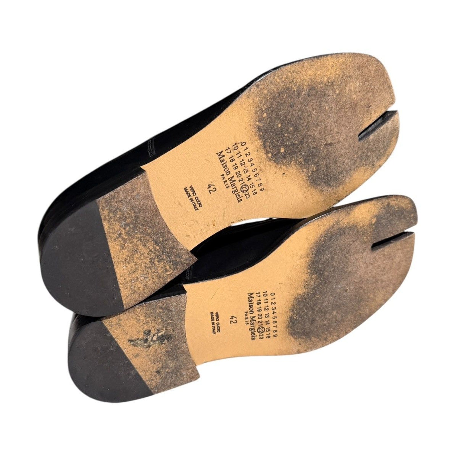 Tabi lace up derby