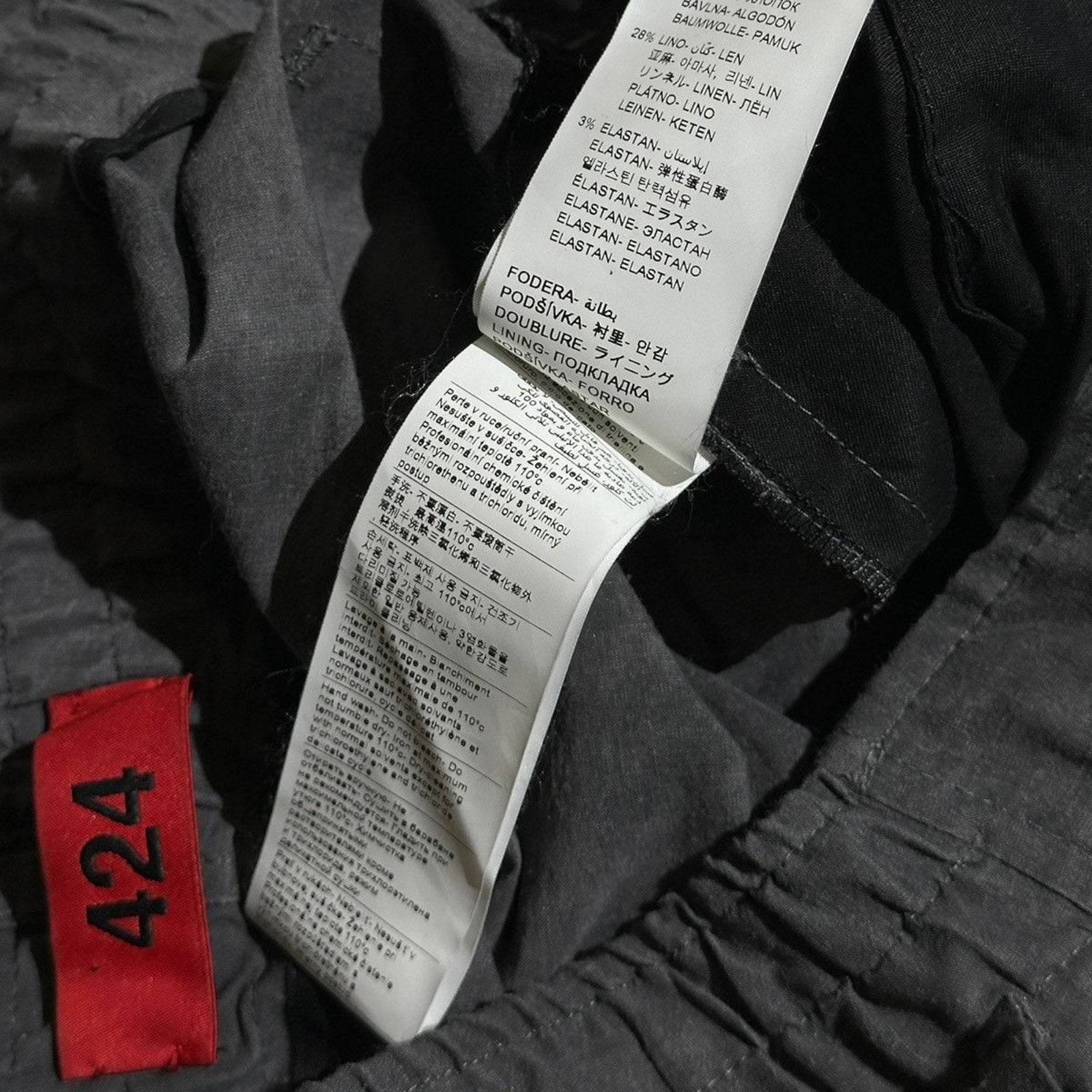 Workwear zippered adjustable cargo