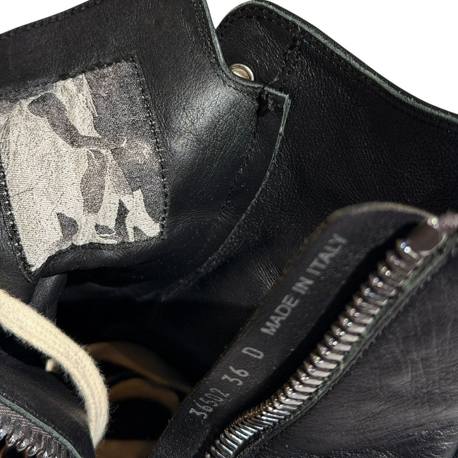 Mainline leather Ramones