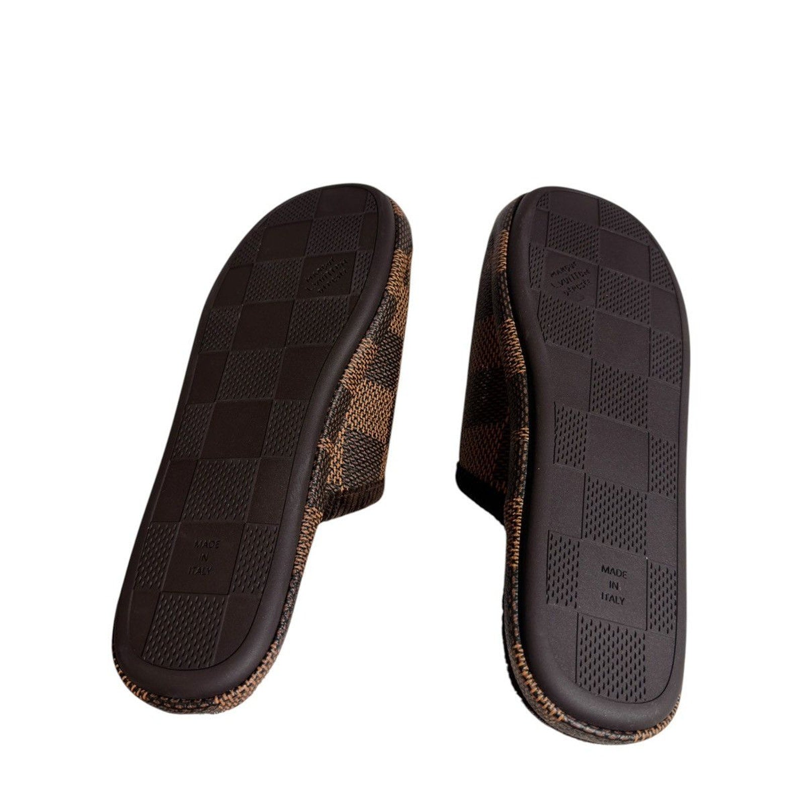 Palace monogram slipper