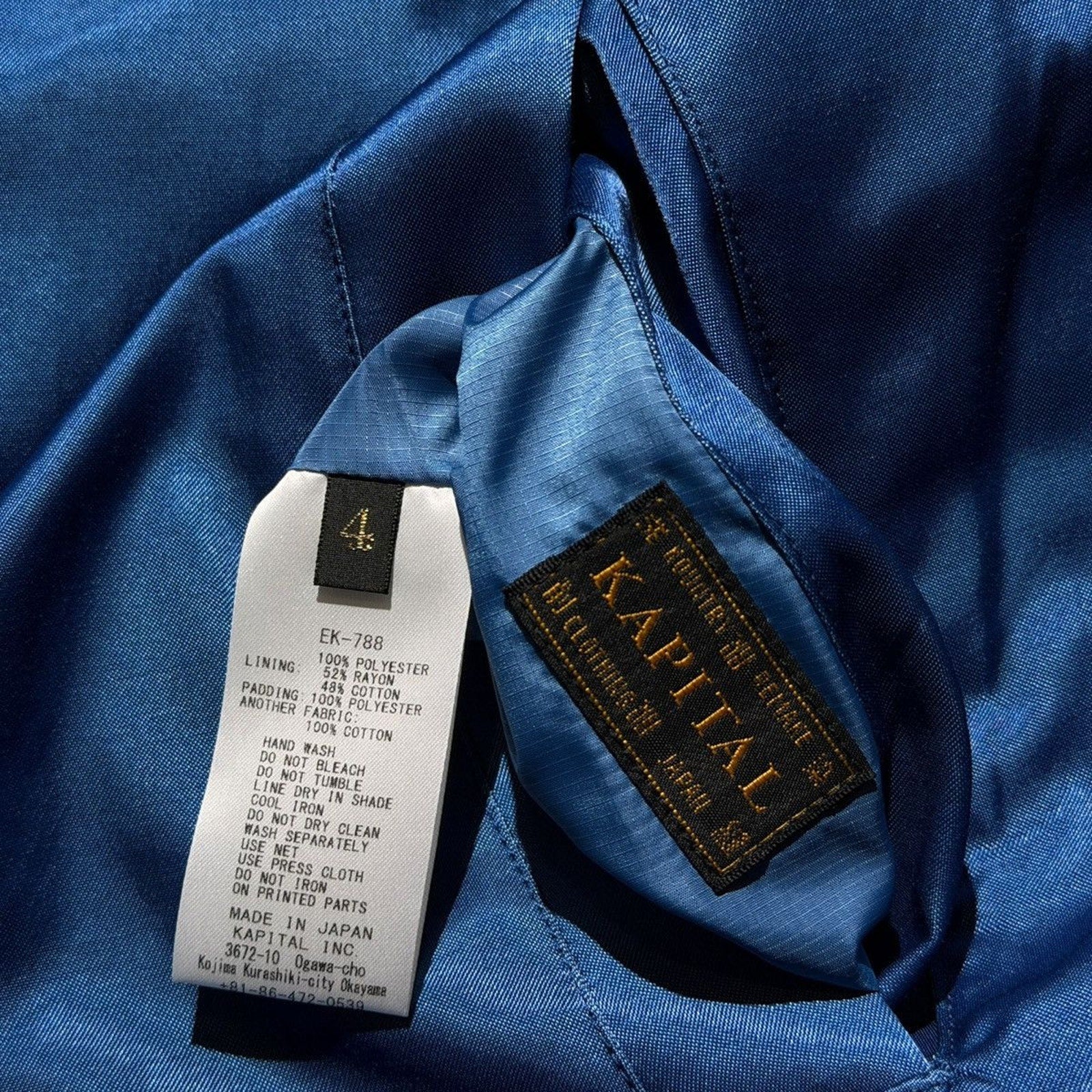 Reversible keel quilted puffer vest