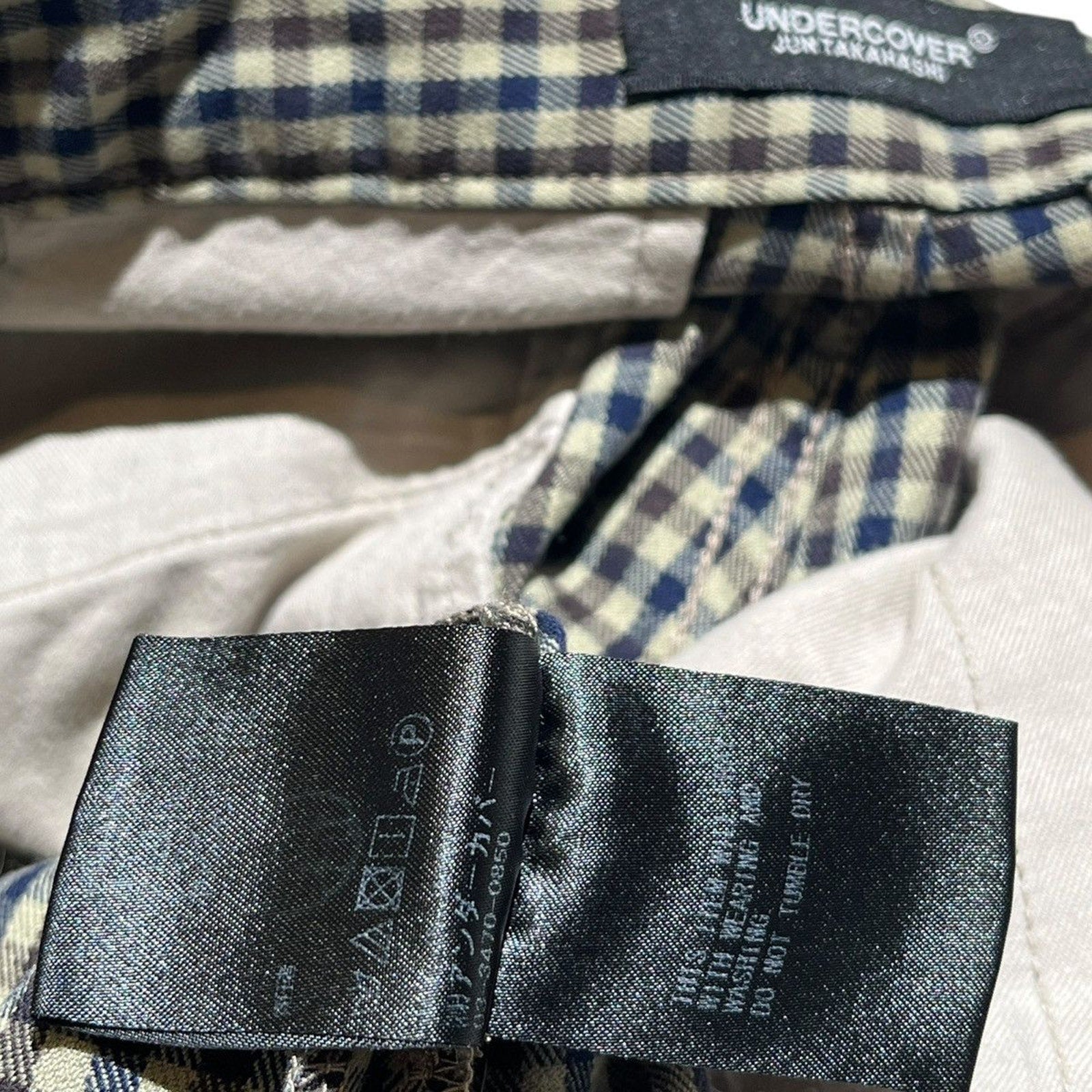 Zippered plaid pant