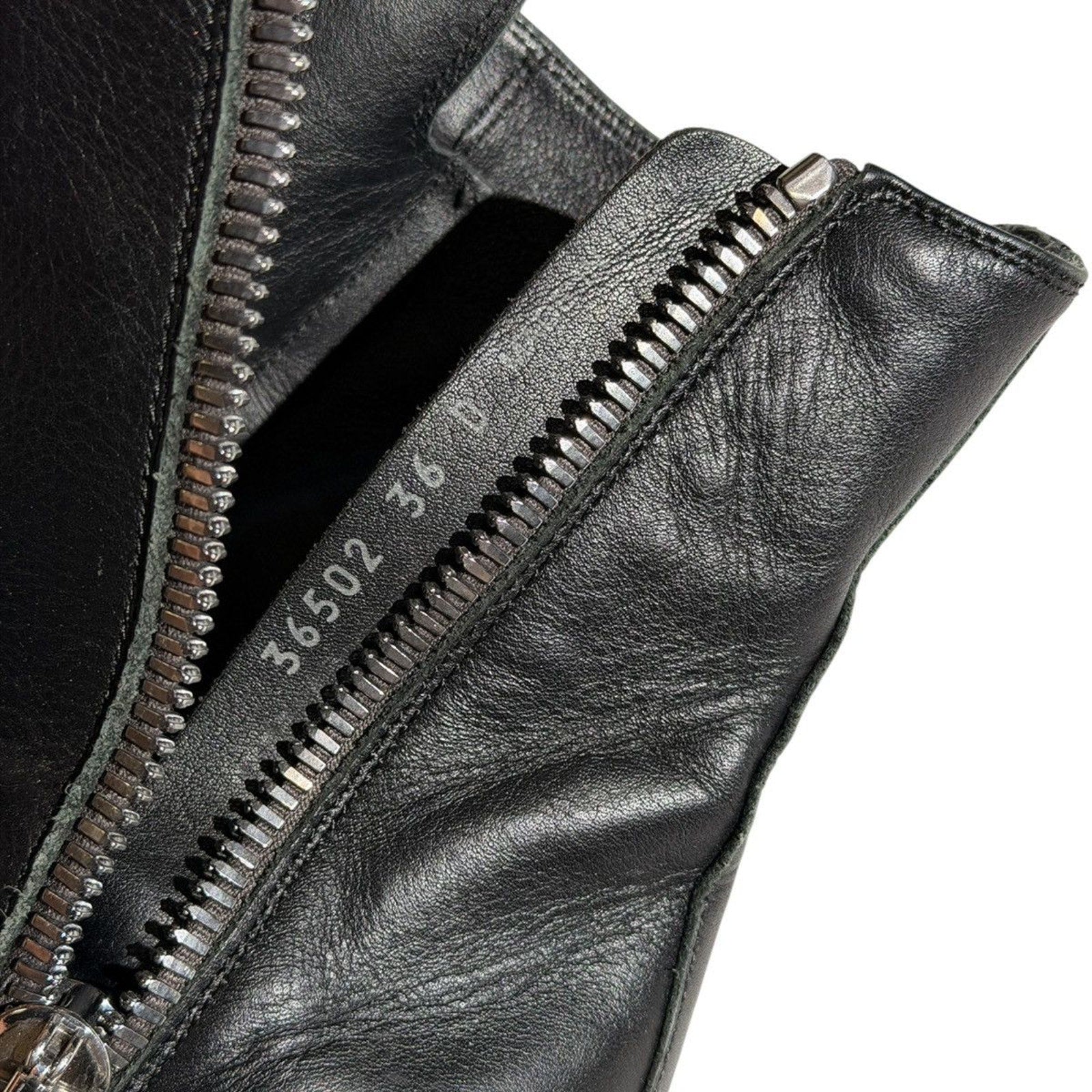 Mainline leather Ramones