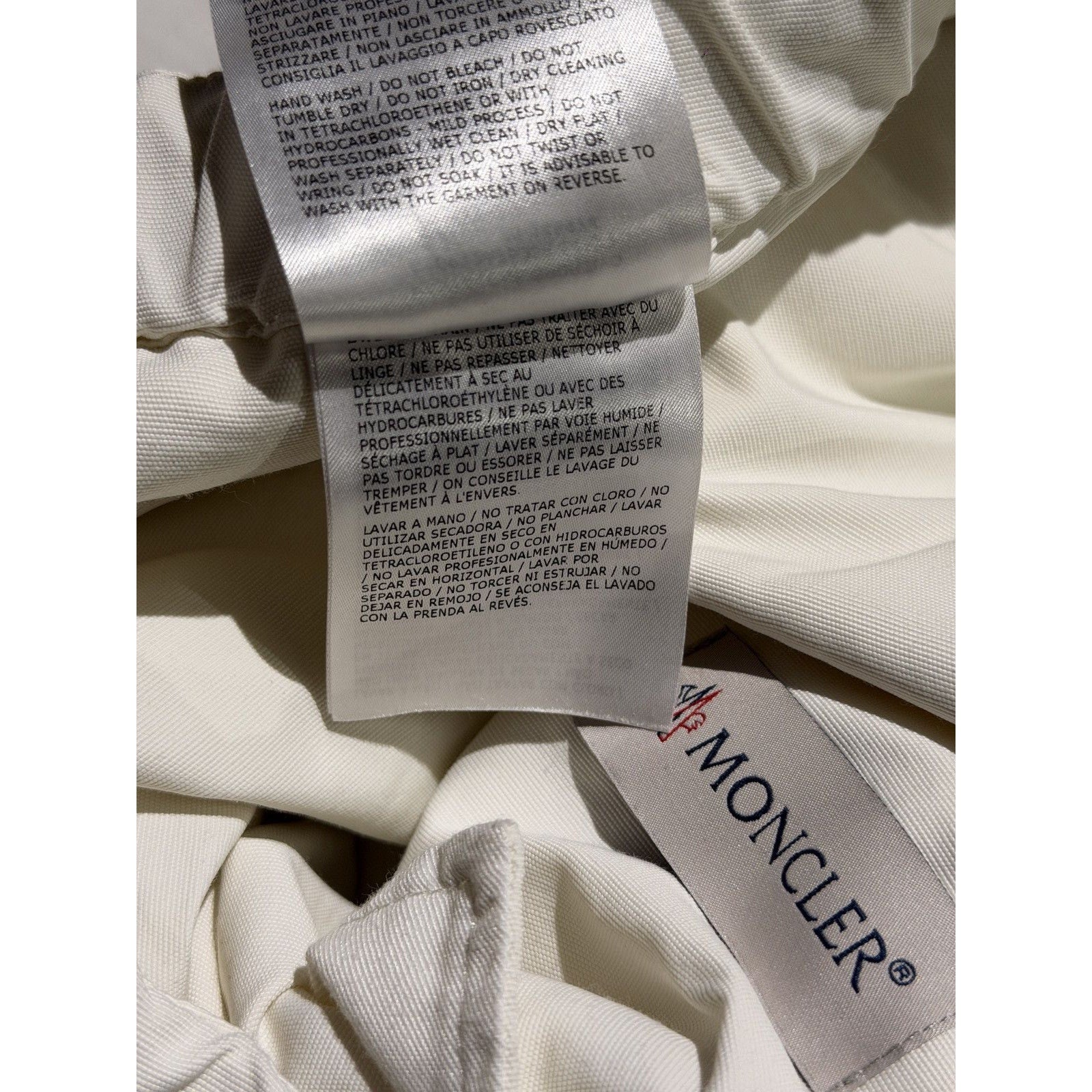 Adjustable waist logo patch pant