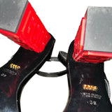 Logo letter block heel