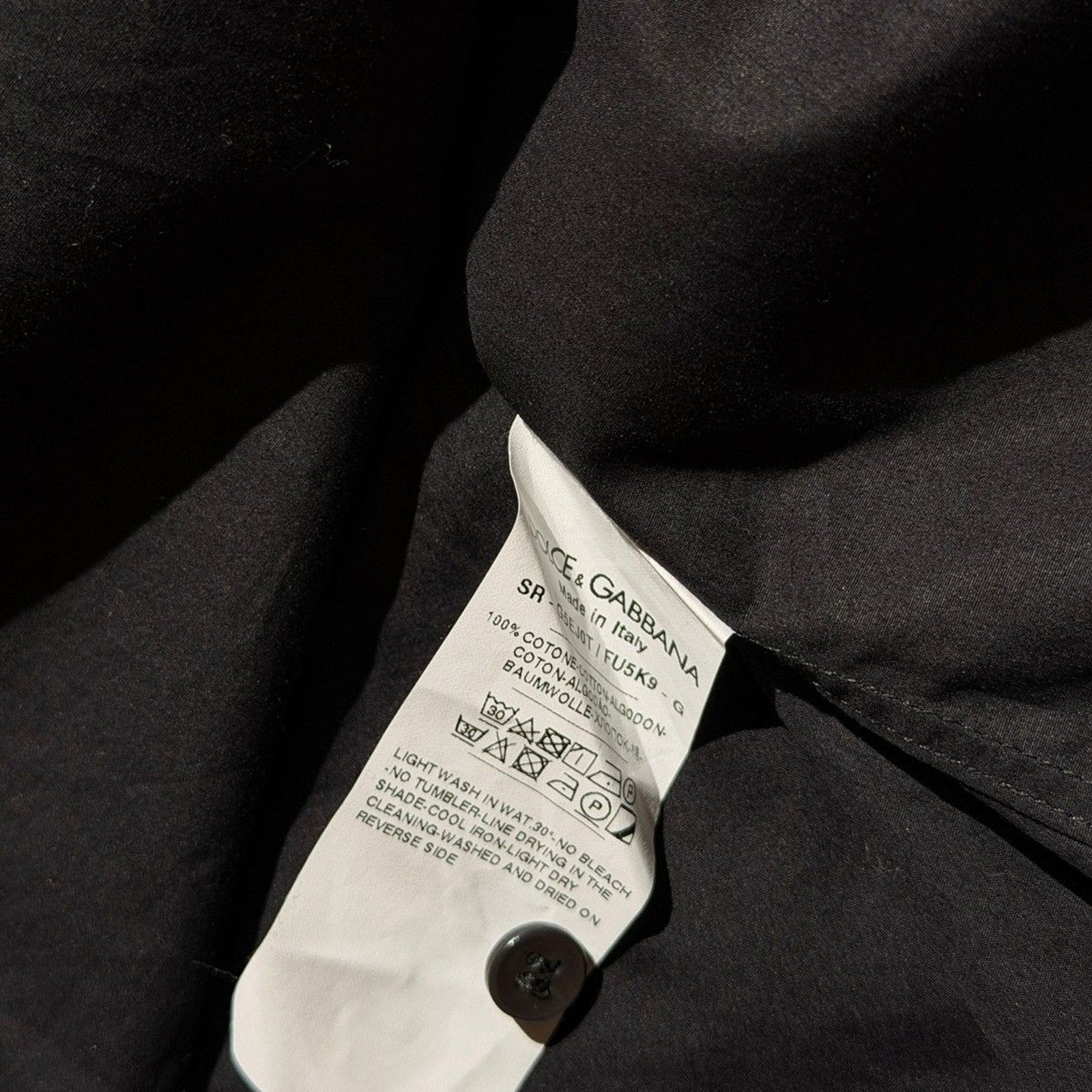Gold label essential black button down