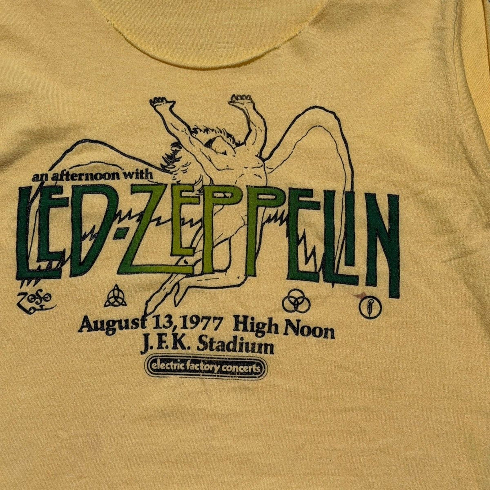 Led Zeppelin 1977 JFK Stadium tee