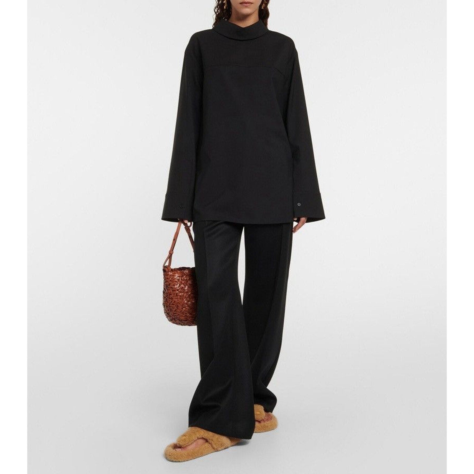 Back to front wool shirt