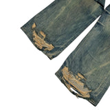 Baggy distressed washed denim