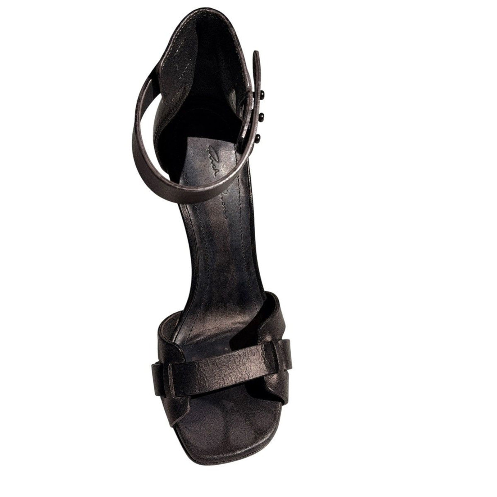 Cantilever spartan heel