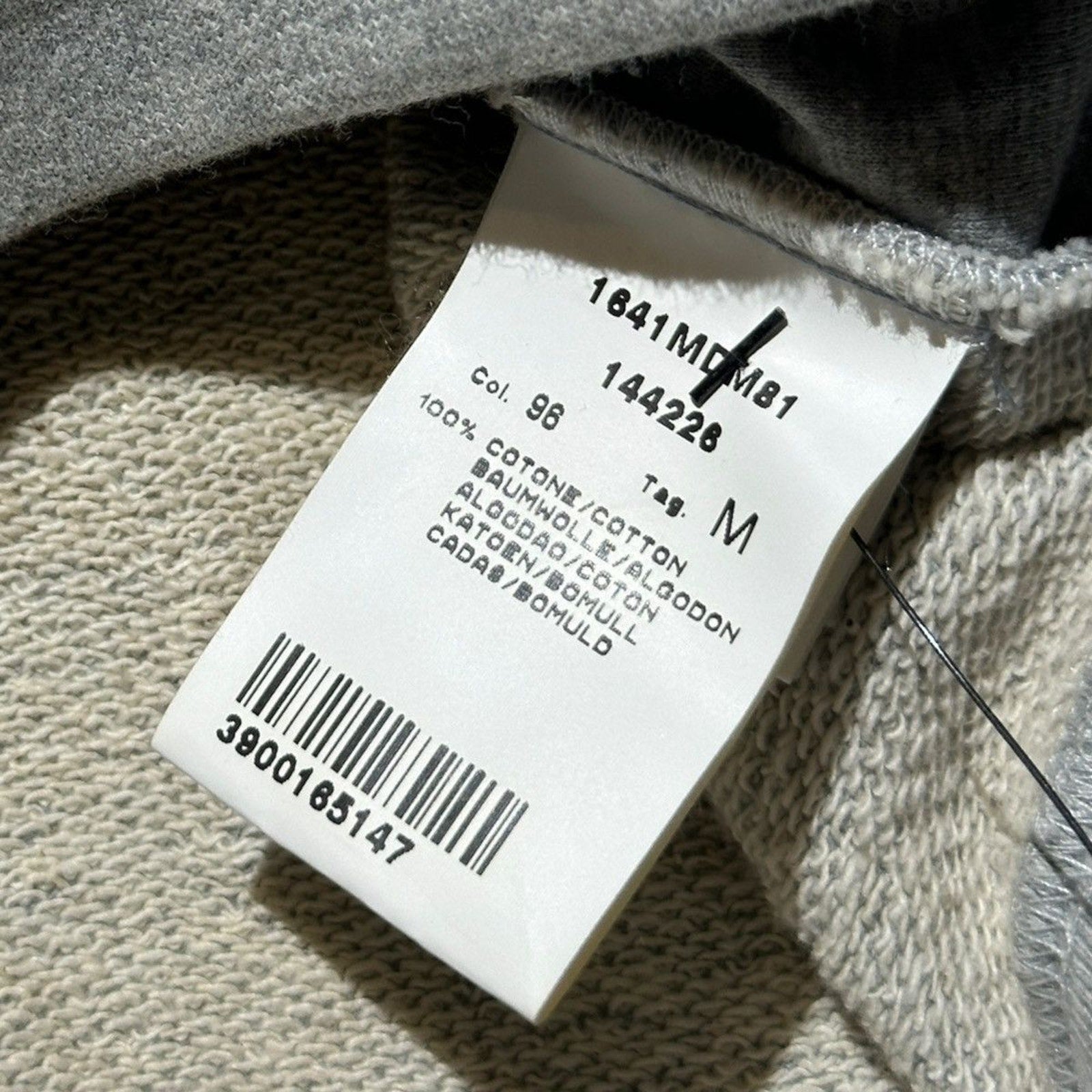 Floral appliqué embellished crewneck