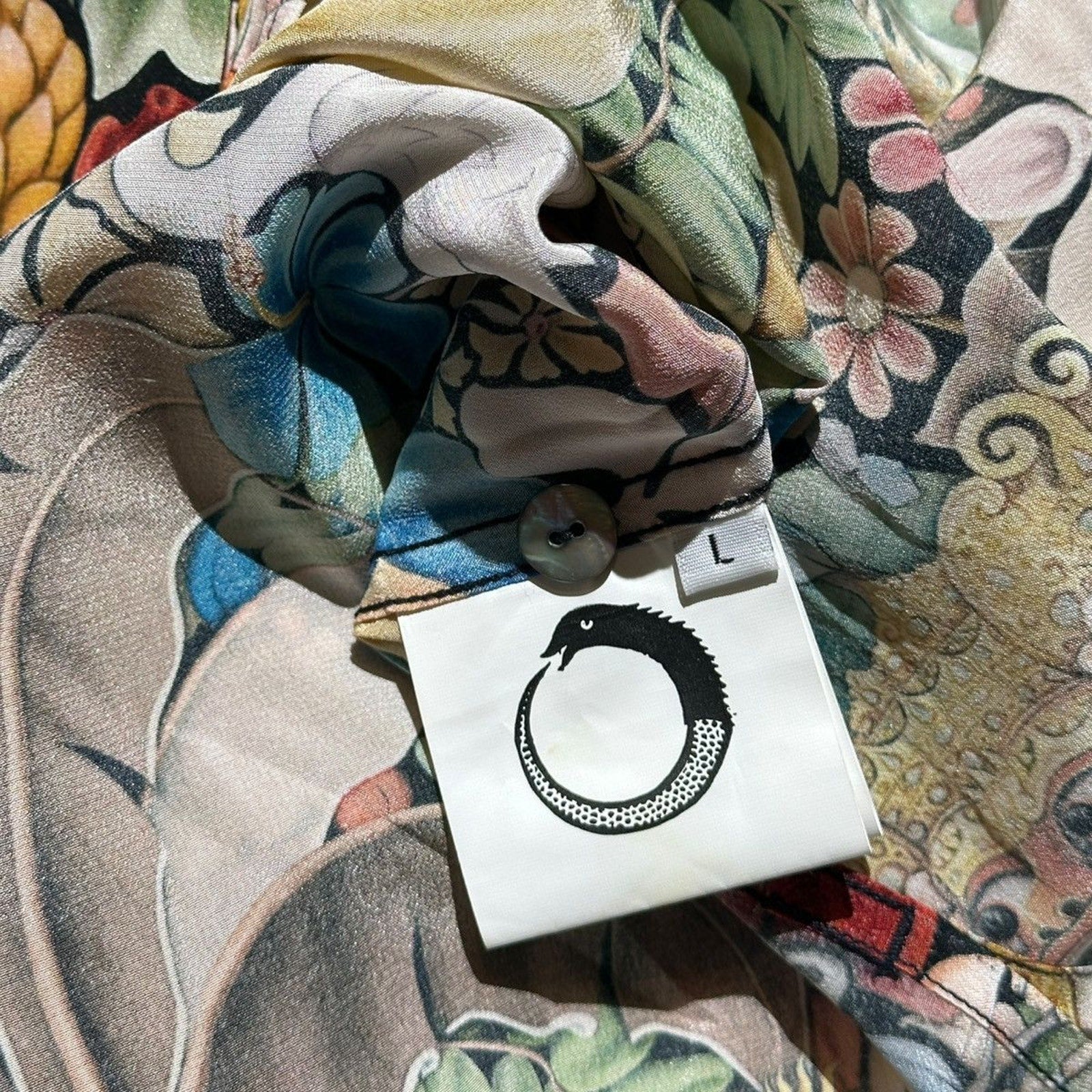 Silk vacation shirt