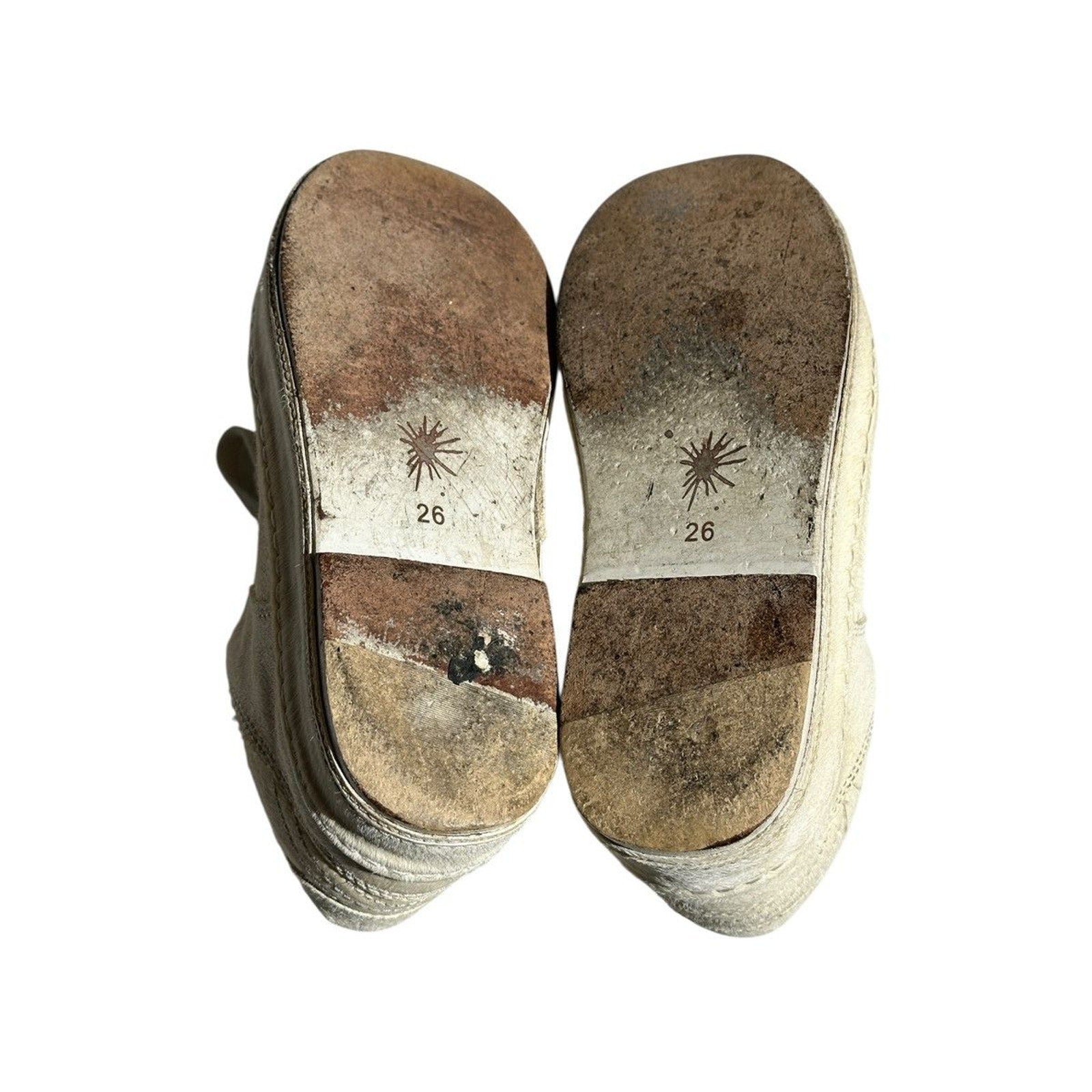 Ponyhair lace up sneaker
