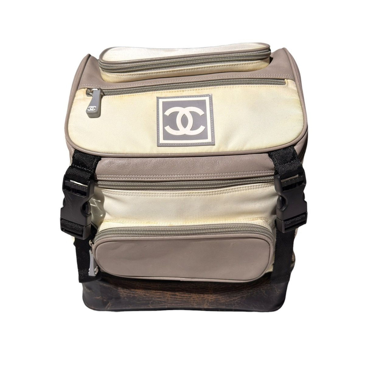 Vintage sport nylon backpack