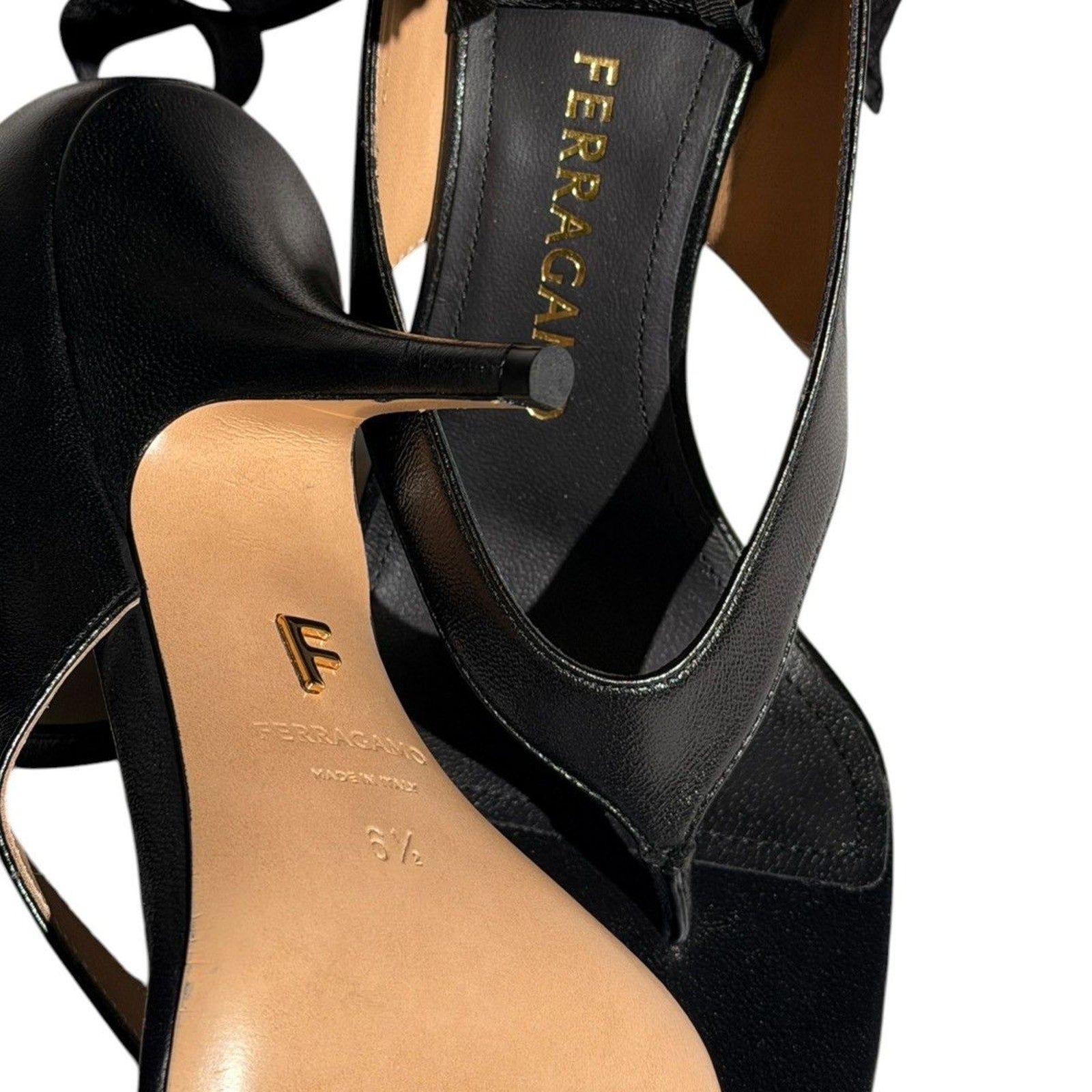 Leliu leather thong heels