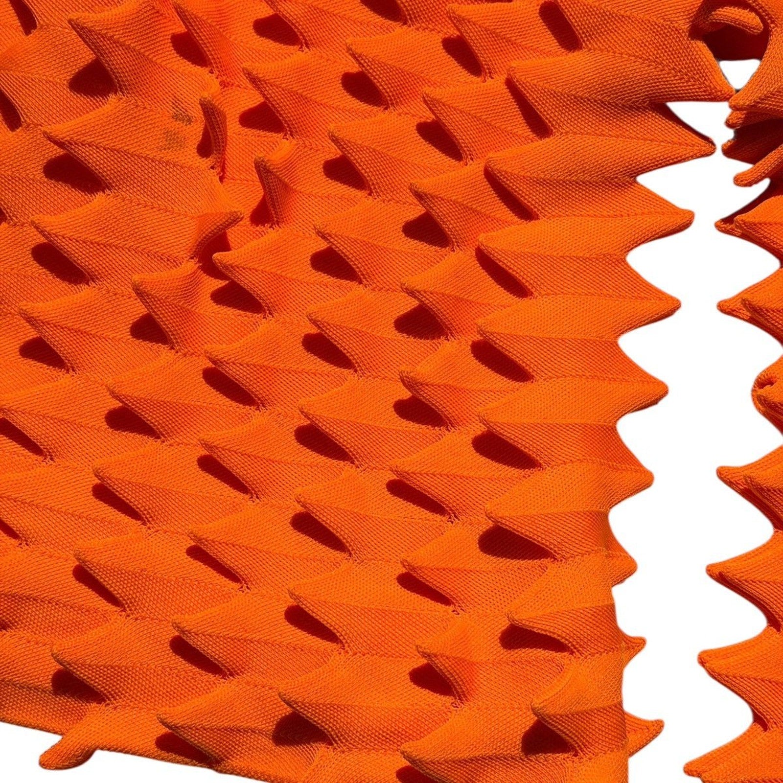 3D spike Paula’s Ibiza top