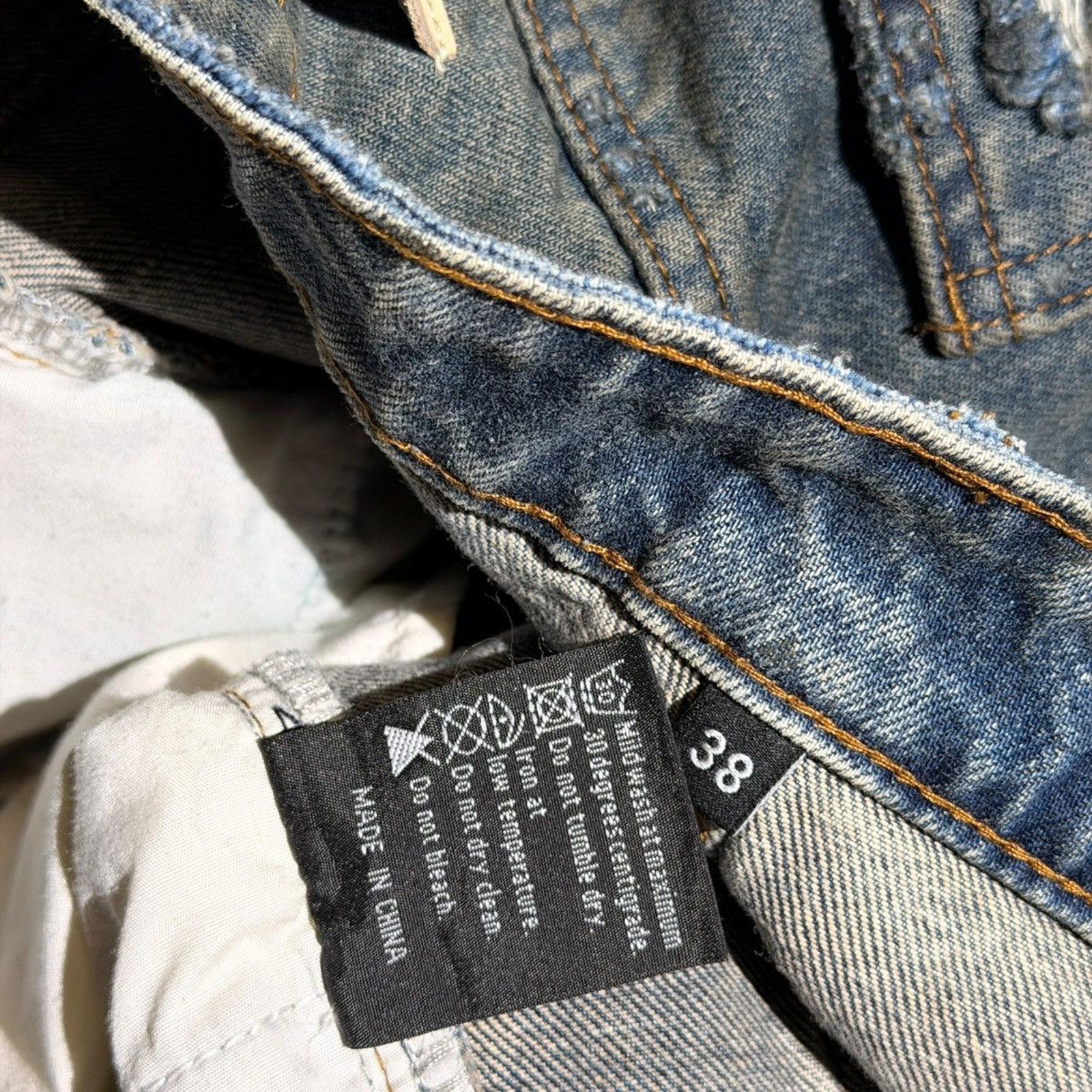 Mud waah baggy distressed denim