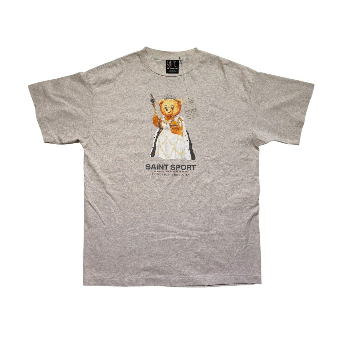 True queen tee