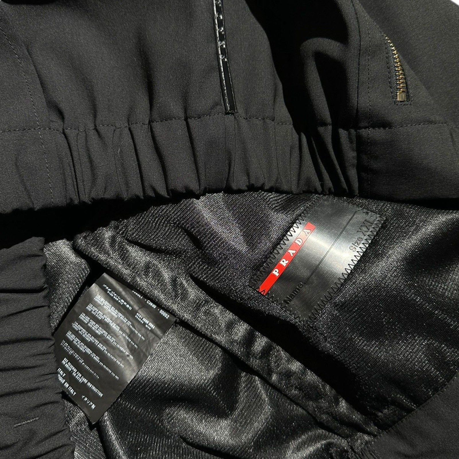 2008 paneled hooded zip up nylon jacket