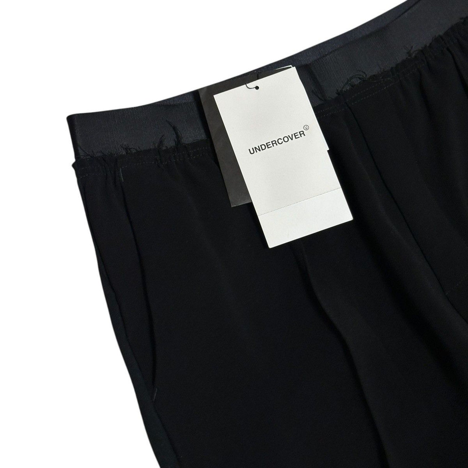 Hybrid multi fabric Trouser