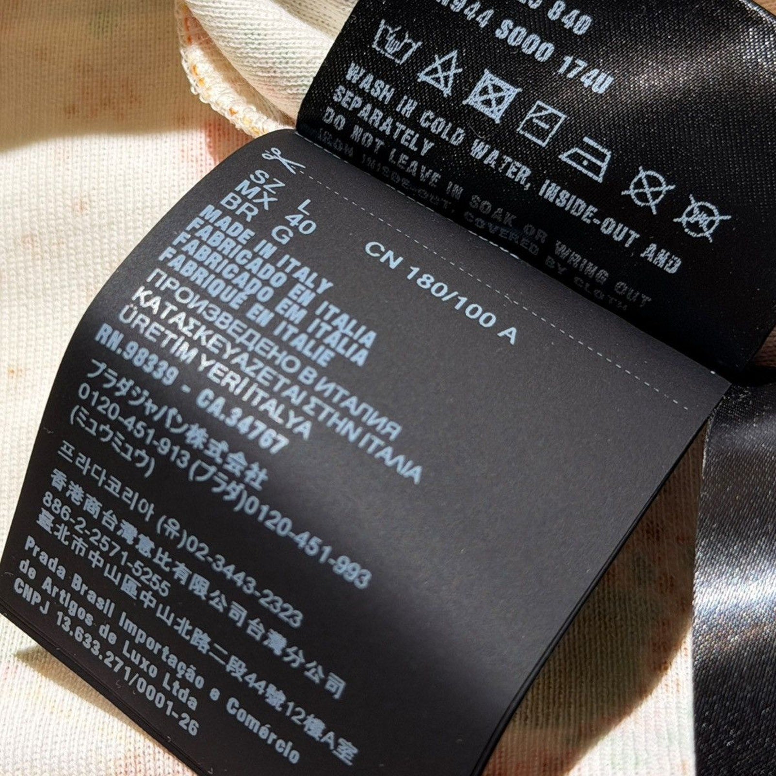 FW25 runway floral stretch top