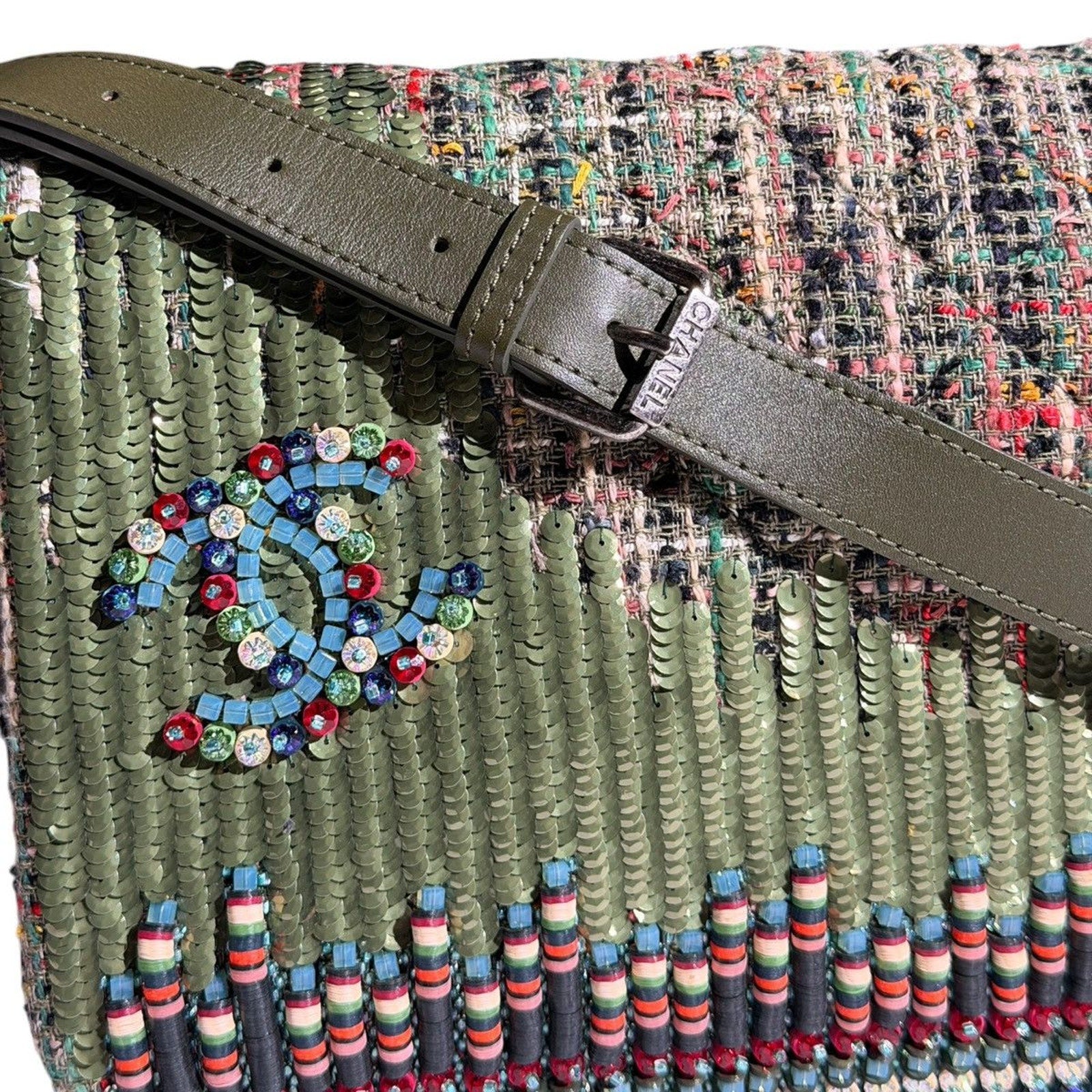 2017 Embellished Paris cuba havana stroll messenger