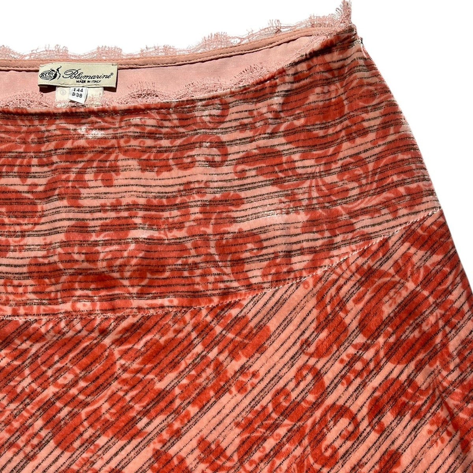 Silk ruffled skirt