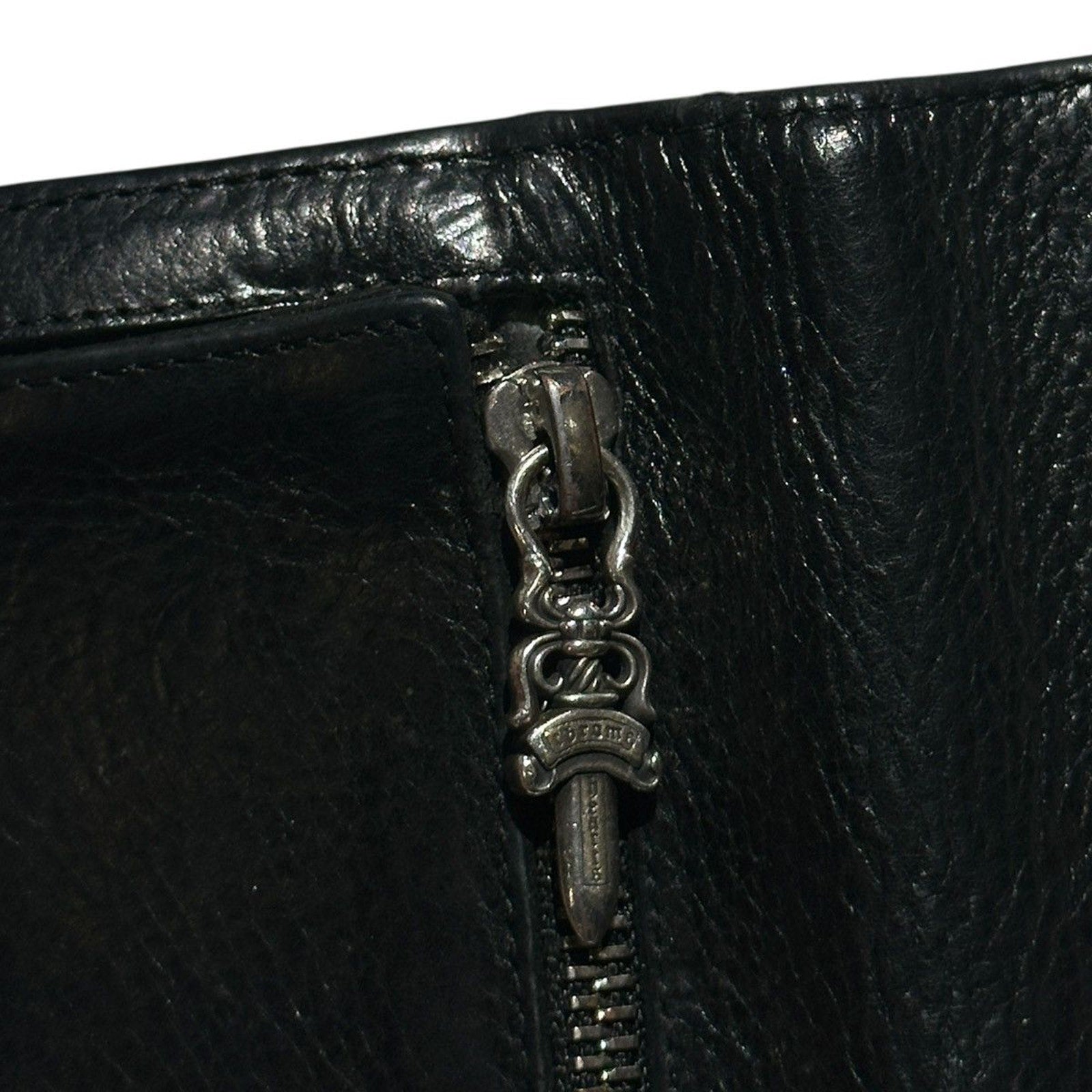 Tri fold triple leather dagger zip wallet