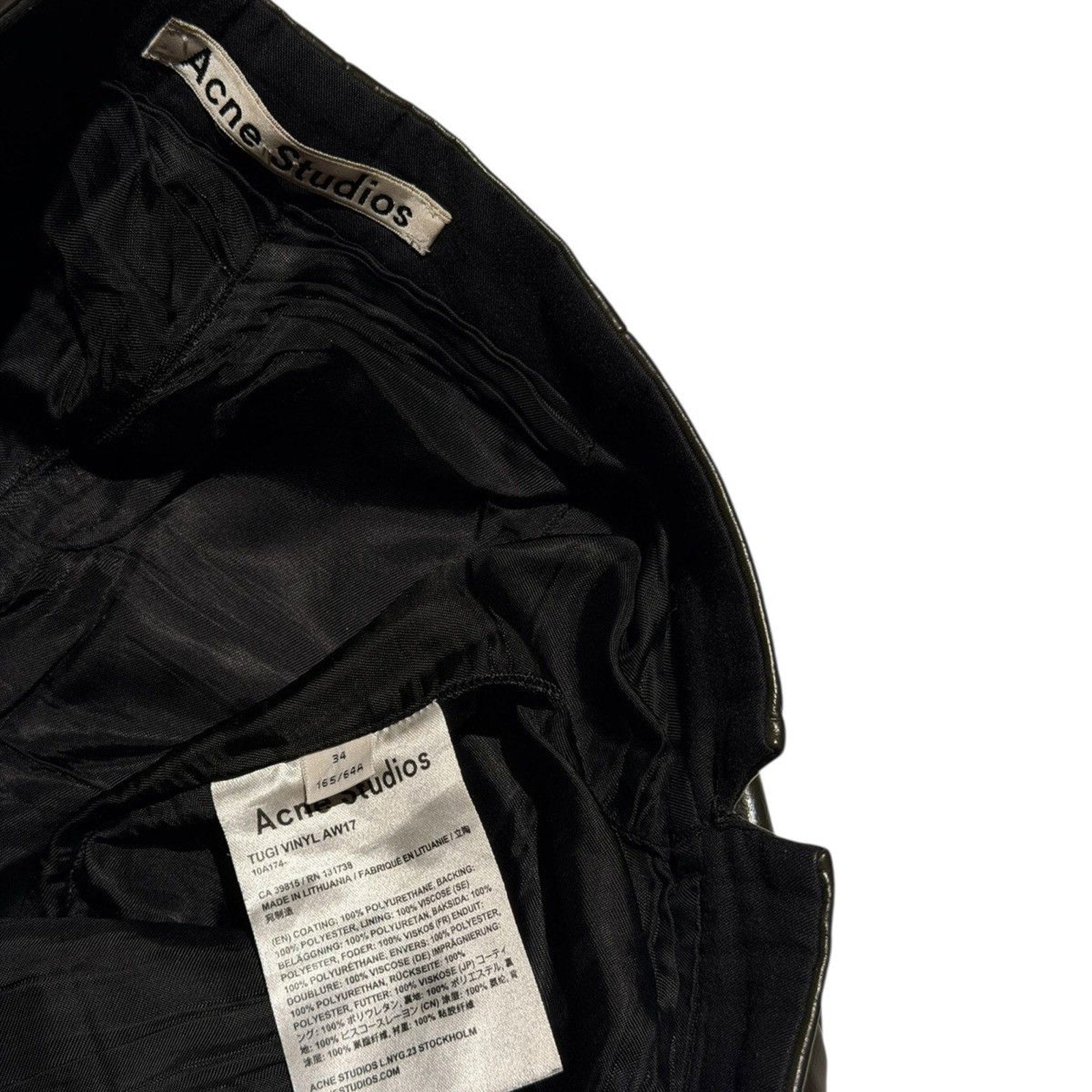 Glossy coated trouser