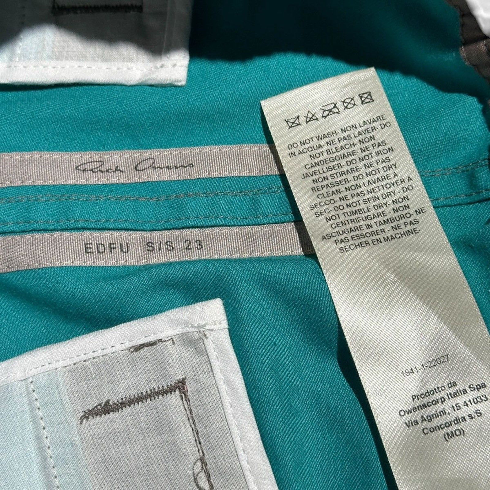 SS23 Edfu mega cargo iridescent bela