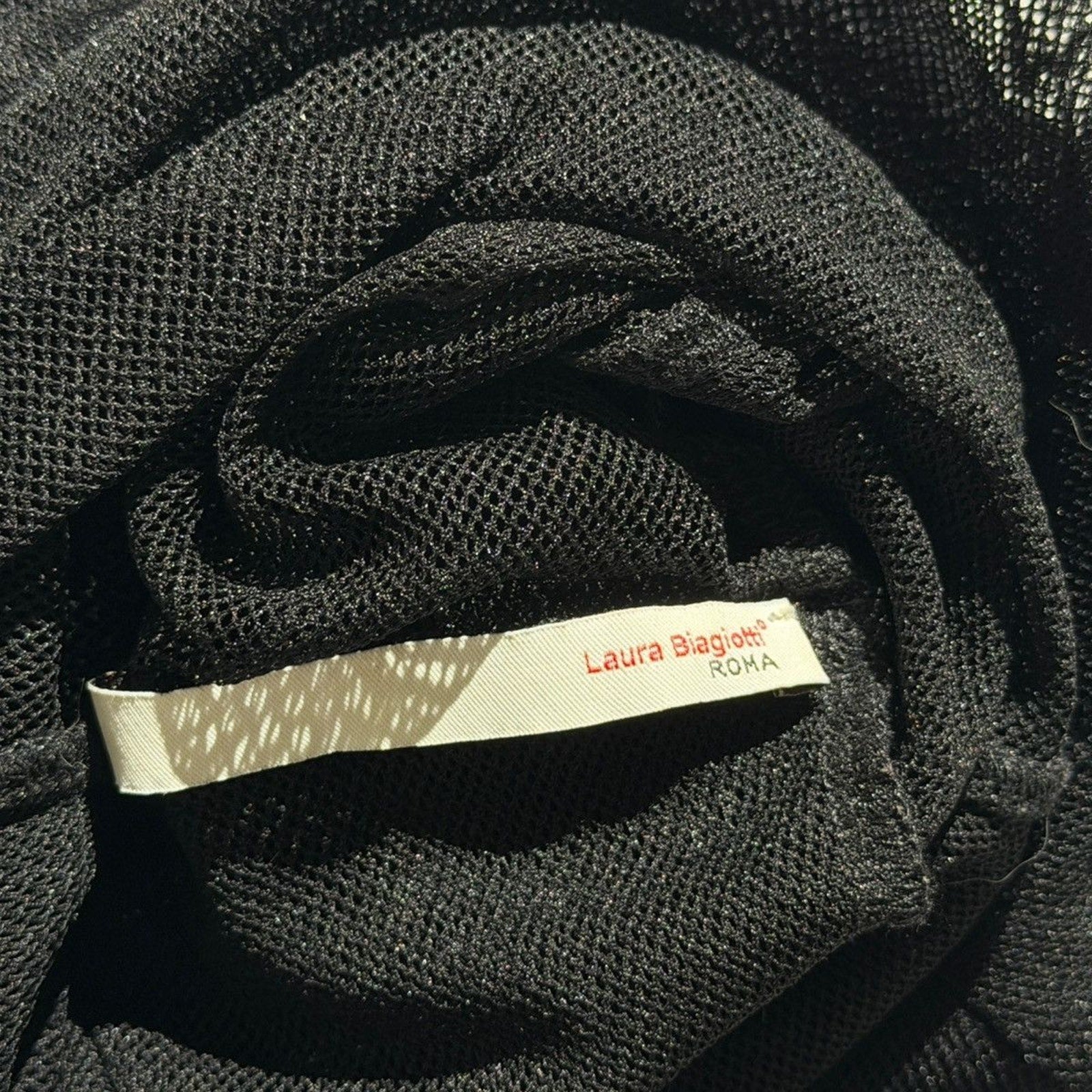 Mesh stretch textured turtleneck