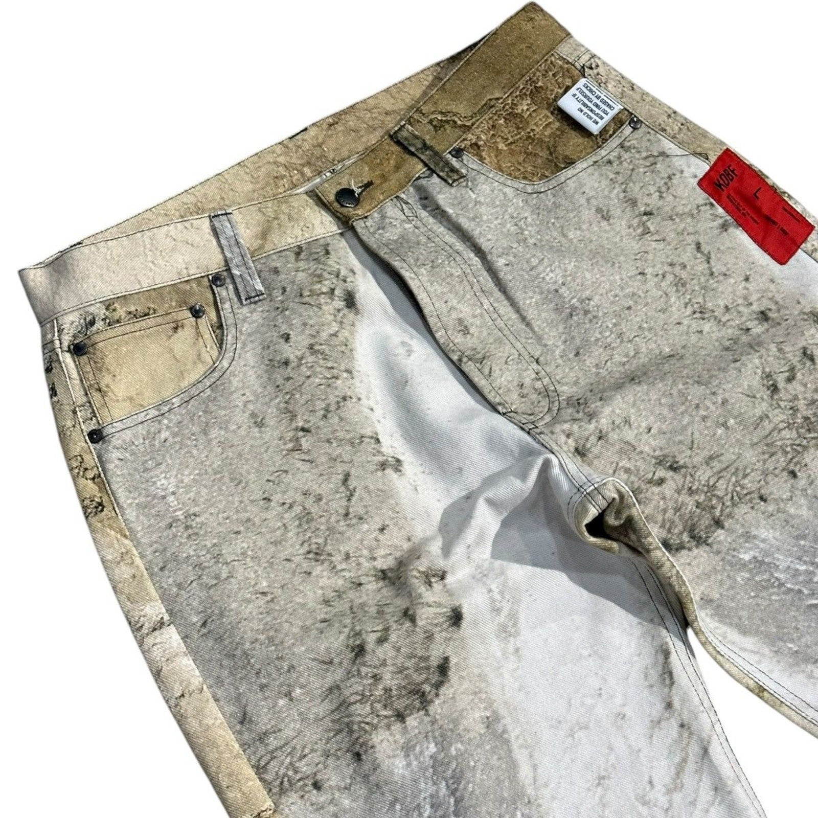 Graphic denim