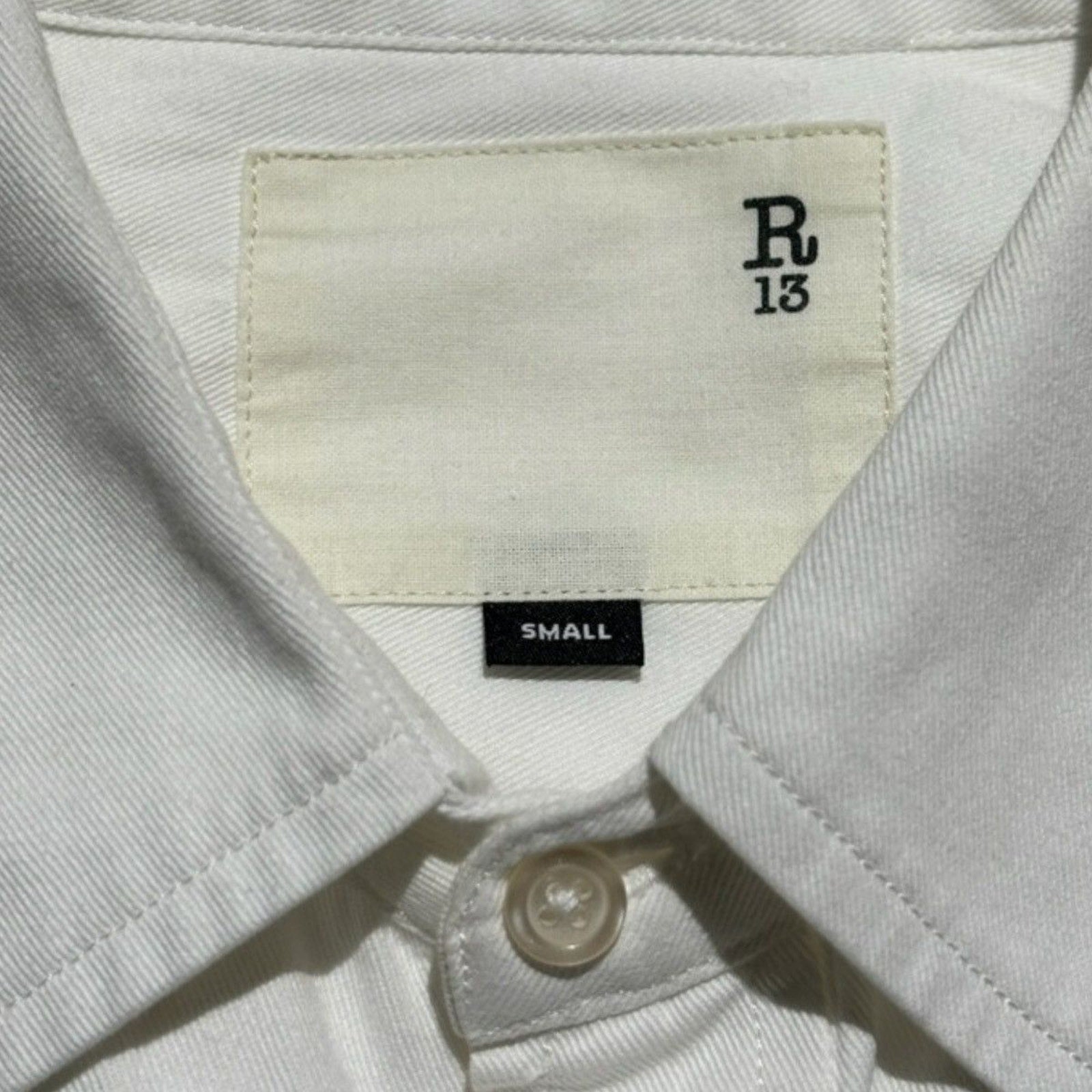 Oversized cargo pocket sleeve shirt