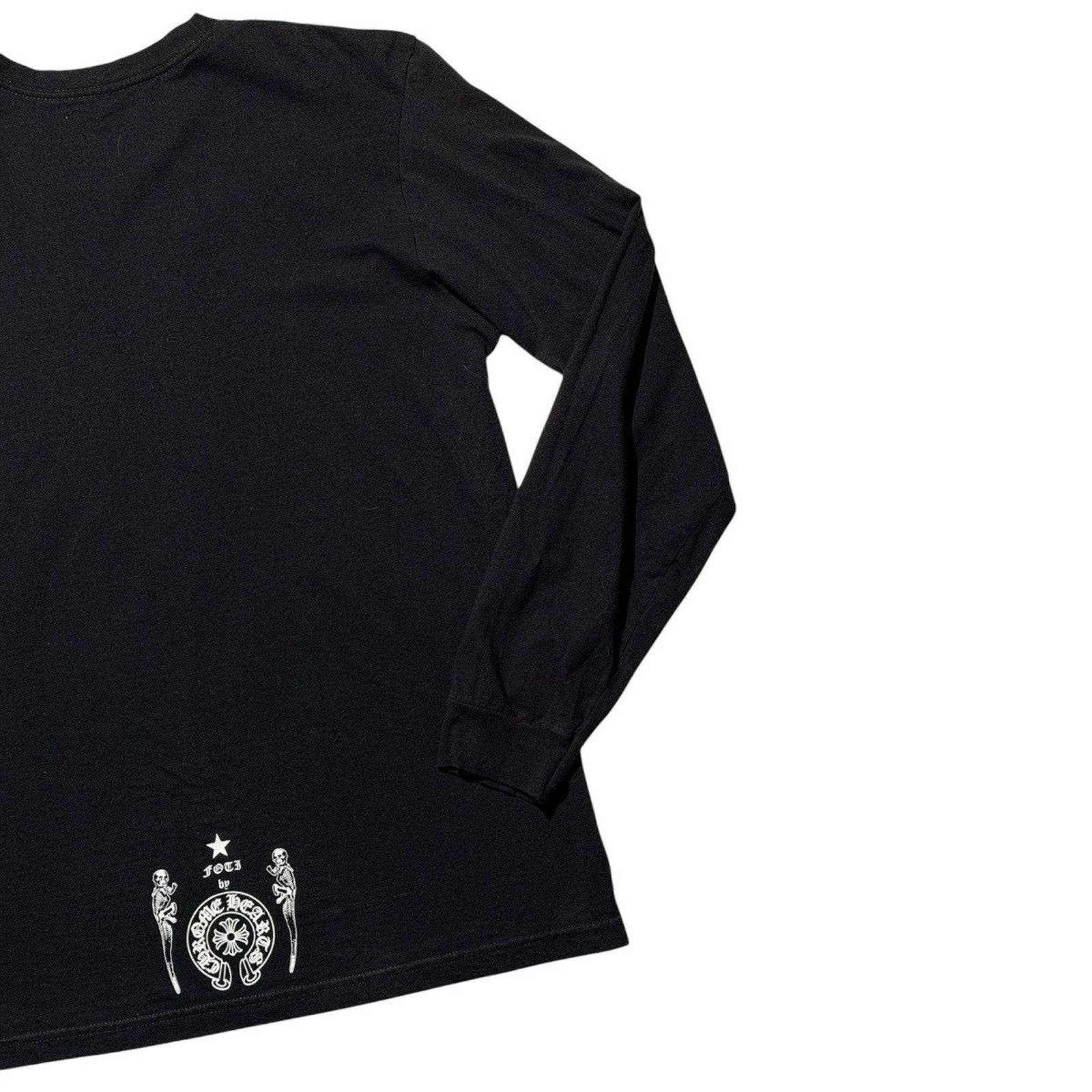 Foti family skulls graphic longsleeve