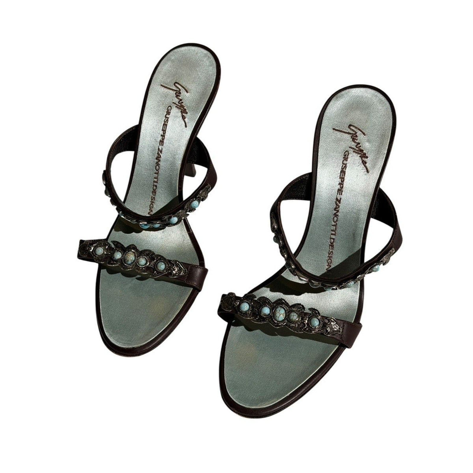 Turquoise beaded heel