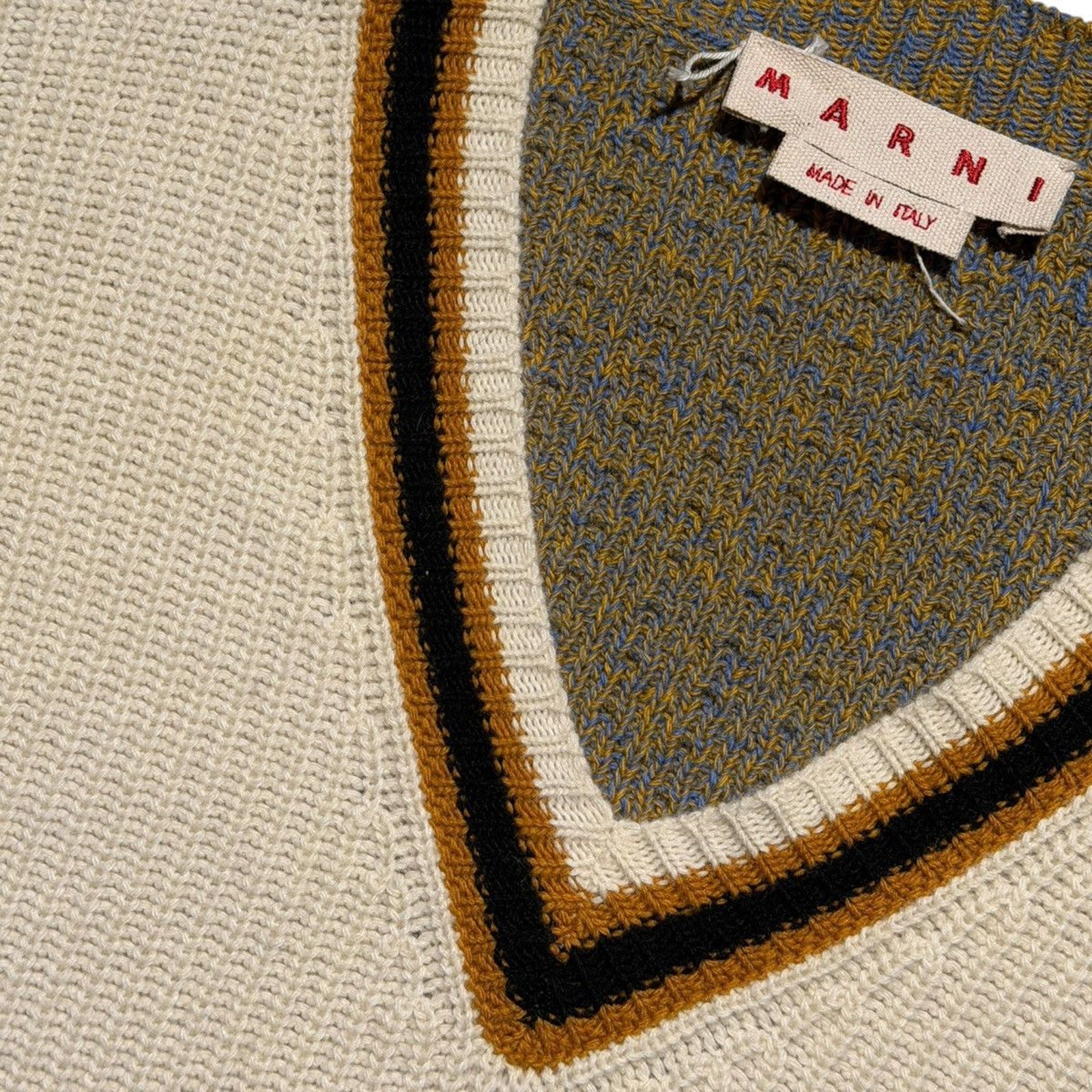 Two tone v neck sweater