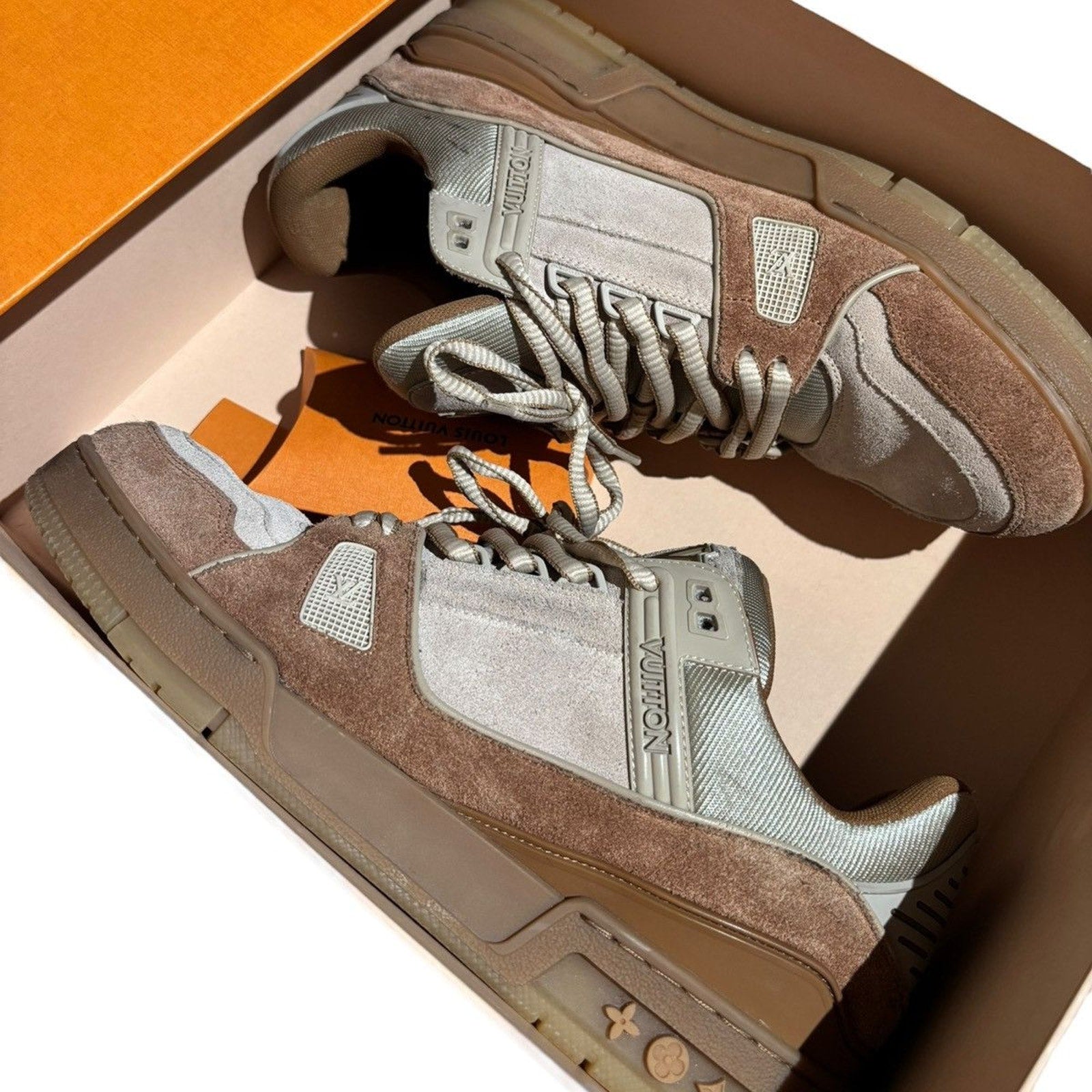 Low Trainer suede leather sneaker