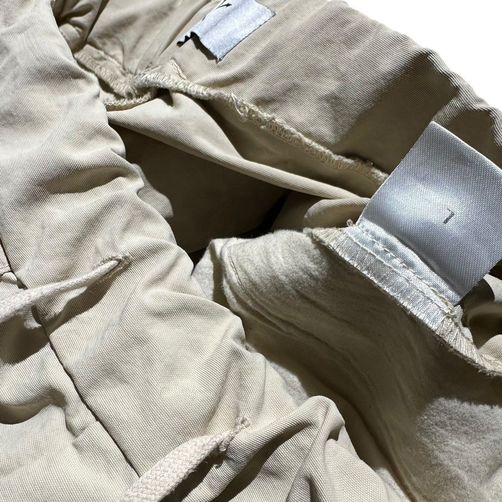 adjustable waist 6 pocket cargo pant