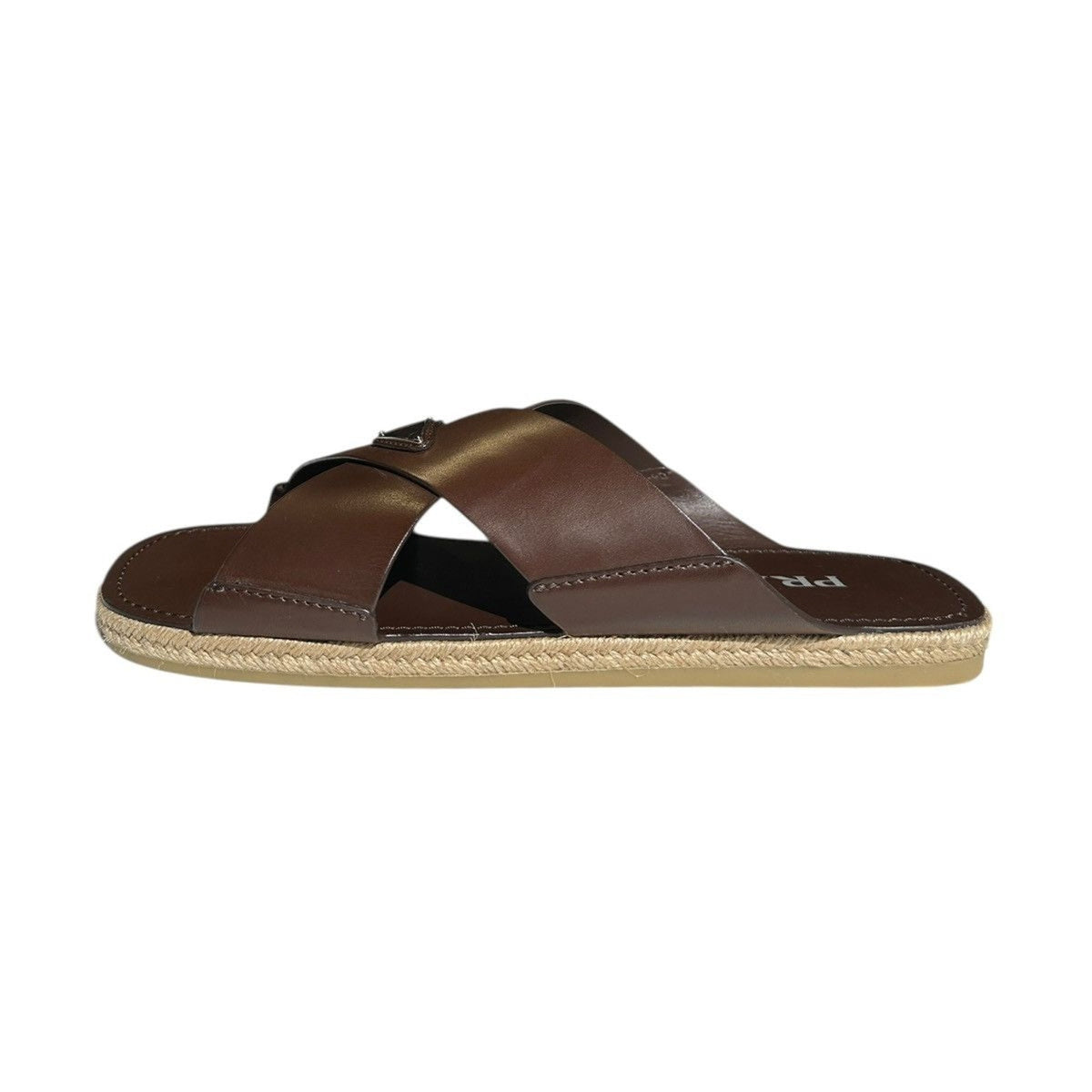Crisscross raffia leather logo sandal