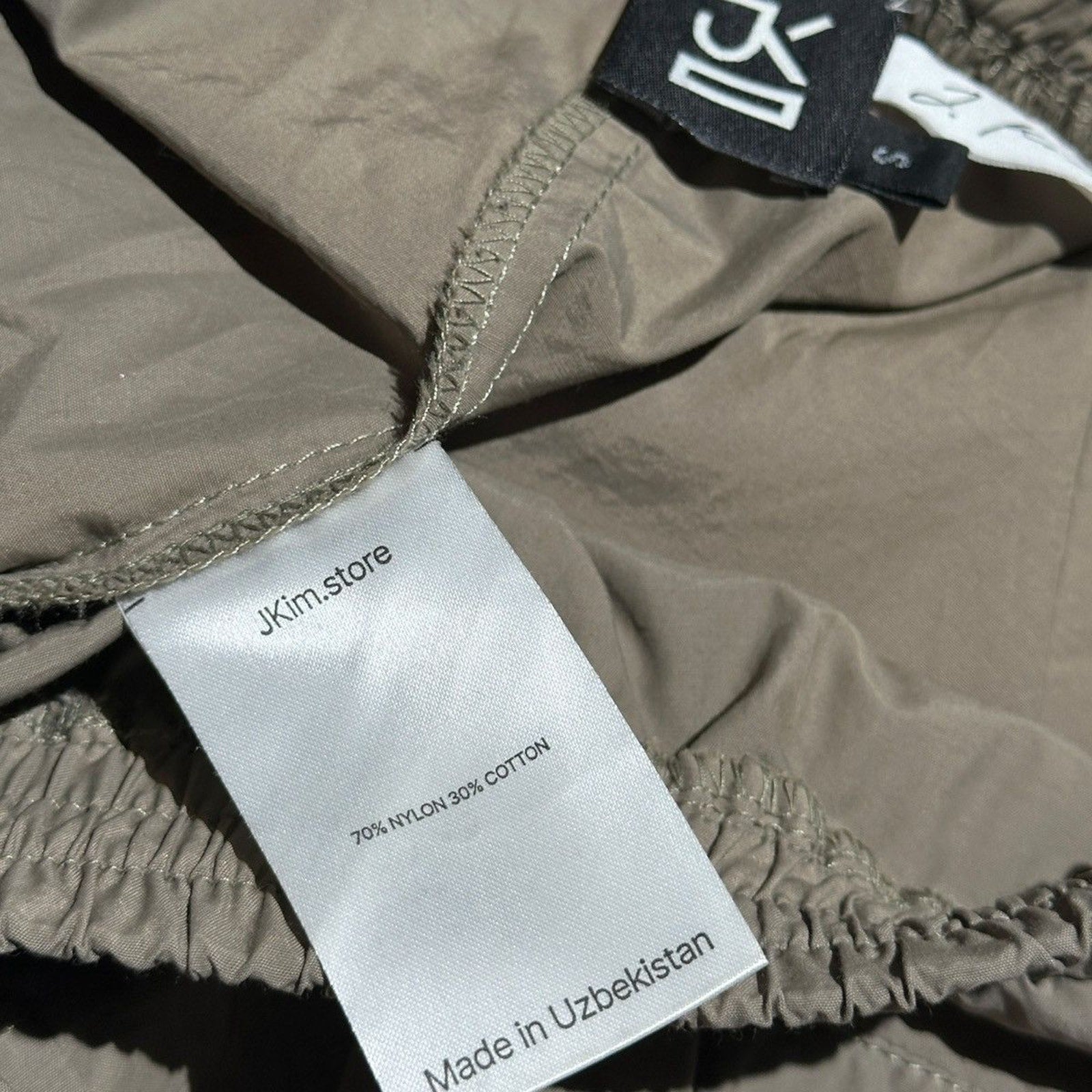 Pouch cargo pants