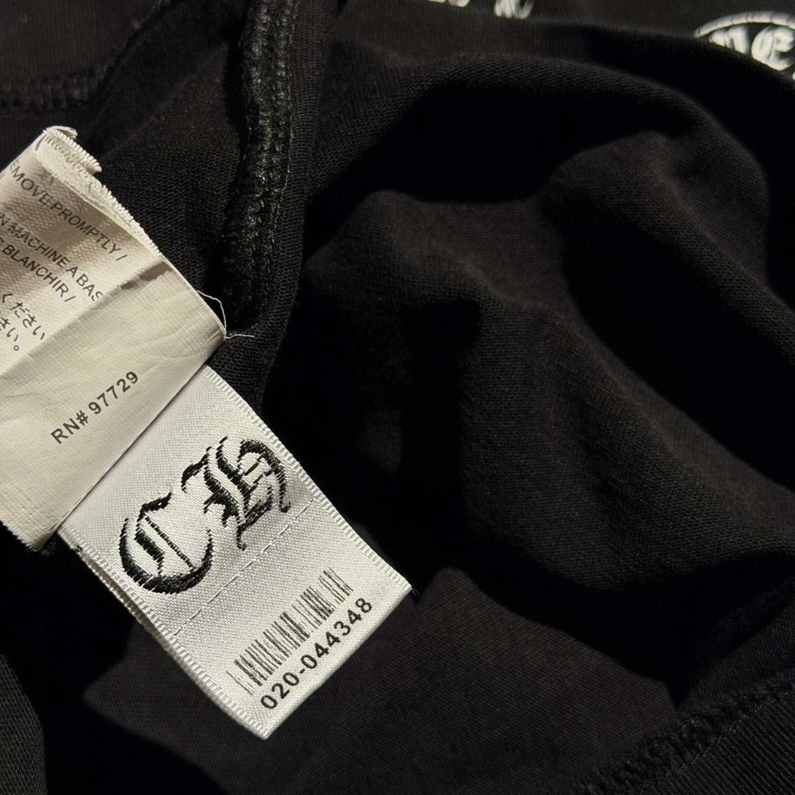 Multi logo graphic pocket tee